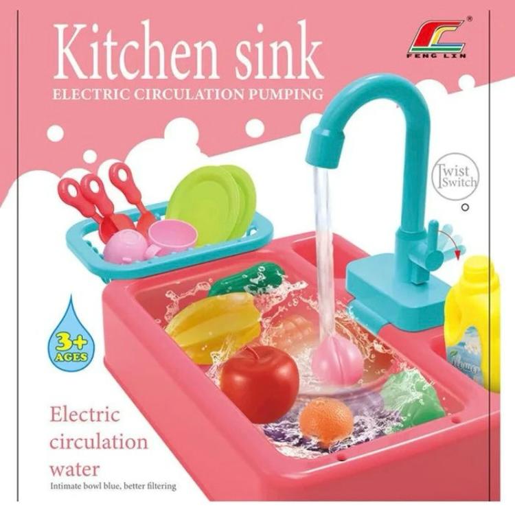 Realistic Kitchen Sink Set With Accessories